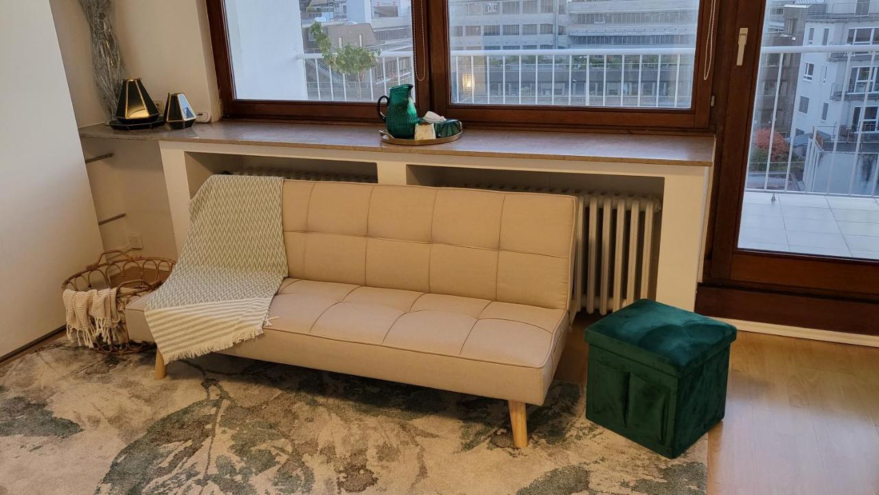 Lavish In The Heart Of Center Düsseldorf