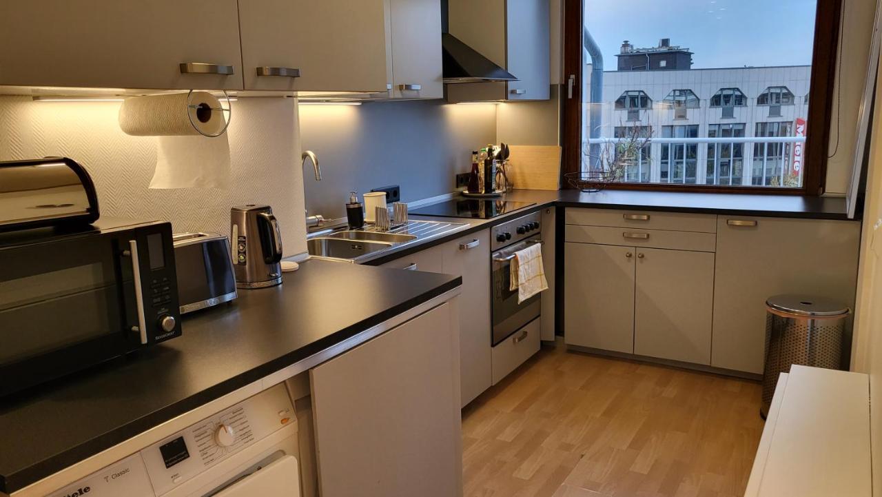 Lavish In The Heart Of Center Düsseldorf